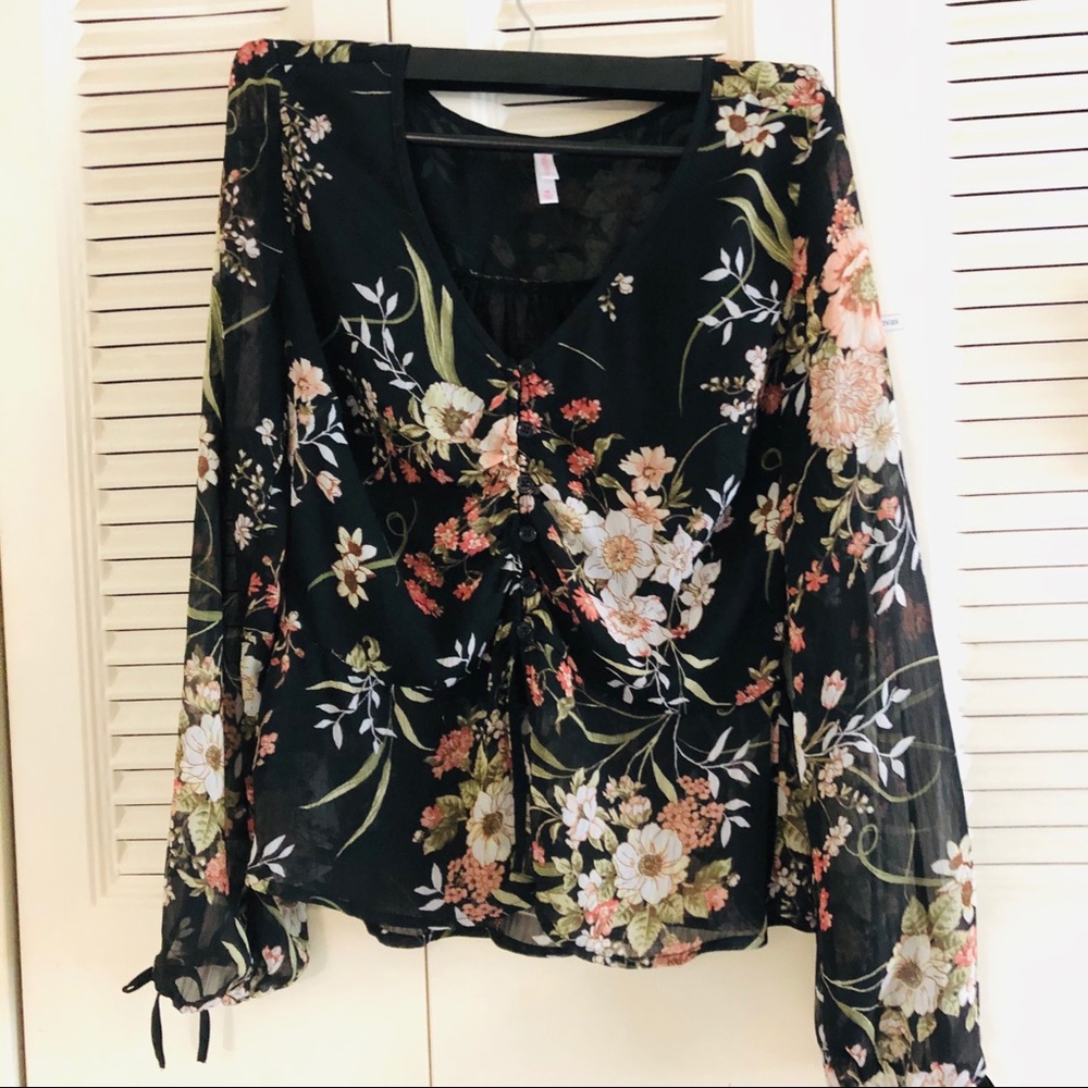 Beautiful Floral Button Up